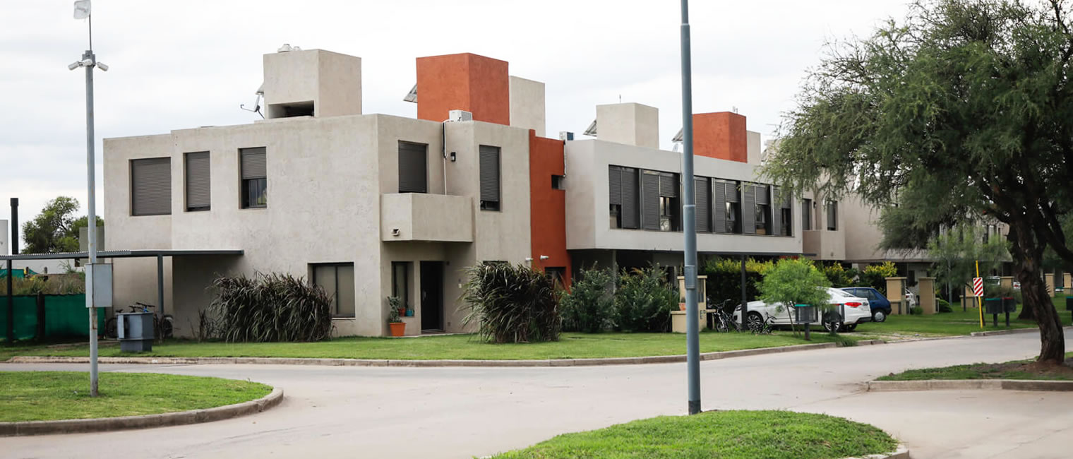 Calle interna del barrio Siete Soles, Córdoba